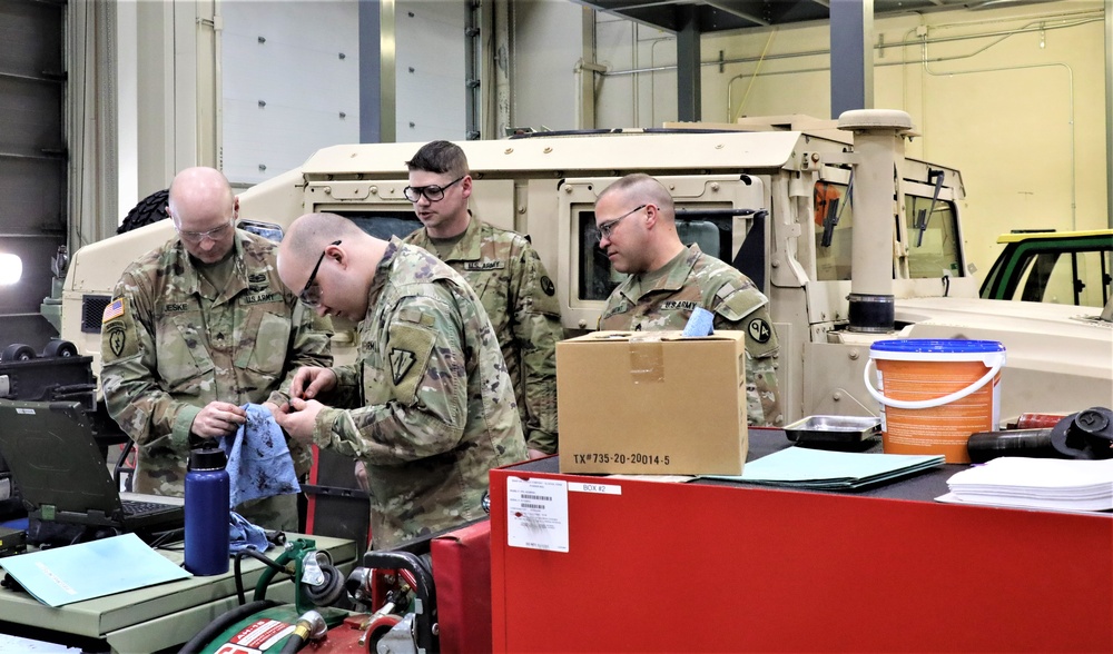 New Army wheeled vehicle mechanics gain specialty skills in Fort McCoy RTS-Maintenance course