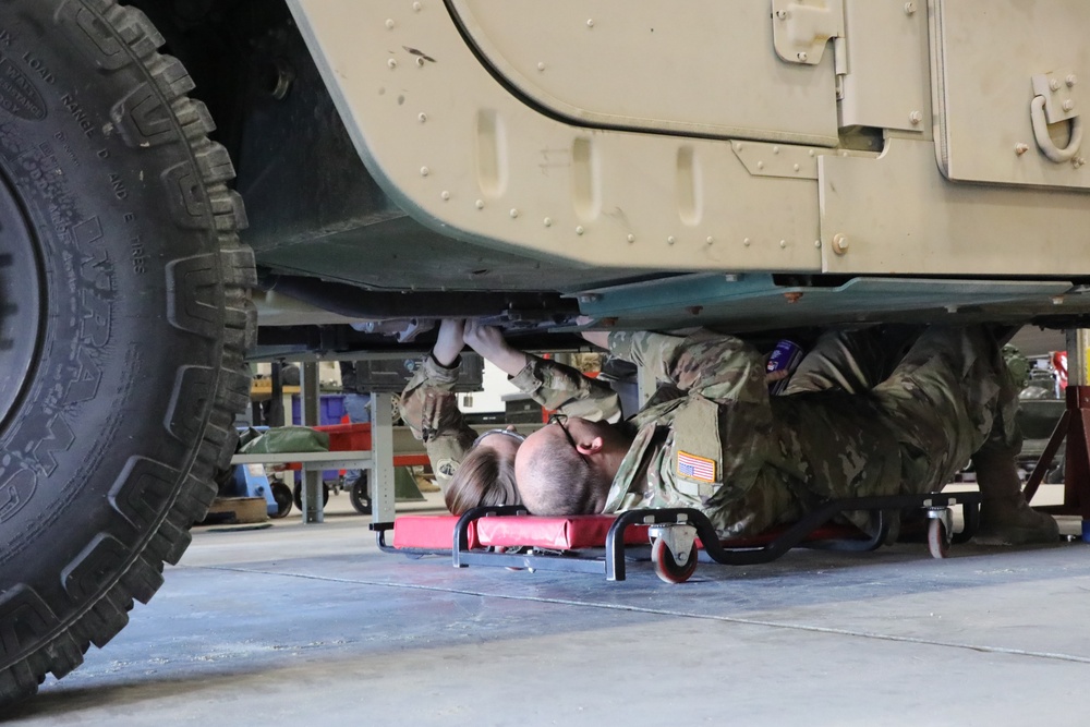 New Army wheeled vehicle mechanics gain specialty skills in Fort McCoy RTS-Maintenance course