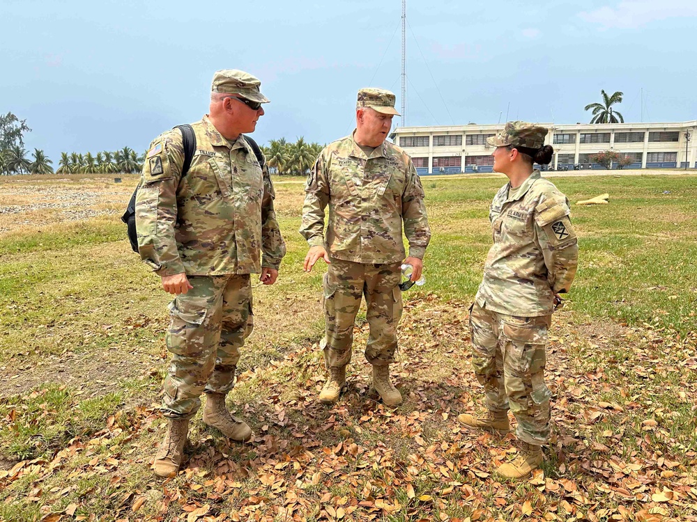 Commander of 167th Theater Sustainment Command visits CENTAM Guardian 24 exercise participants