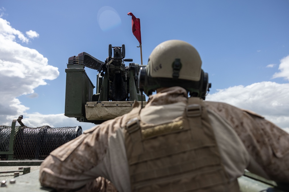Marines with 4th Assault Amphibian Battalion prepare for ITX 4-24