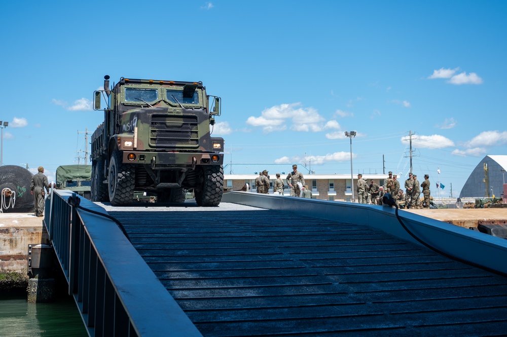 USS New York Embarks 24th MEU