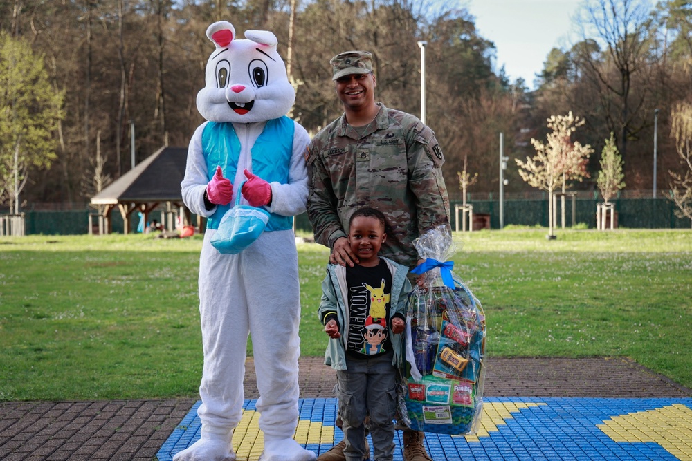 21st Special Troops Battalion Eggstravaganza