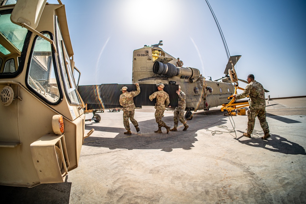 CH-47 Maintenance