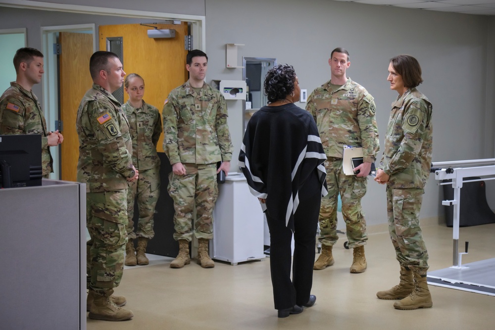 DHN Director Visits Fort Campbell