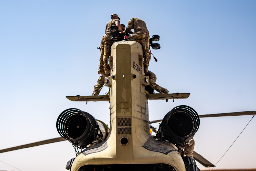 CH-47 Maintenance