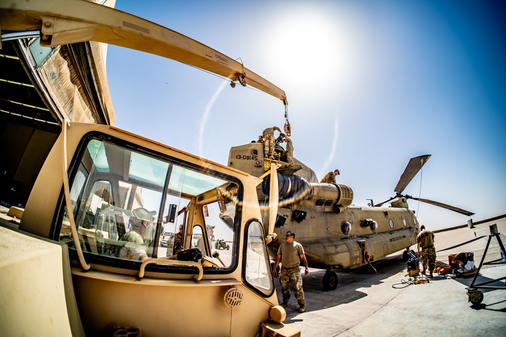 CH-47 Maintenance