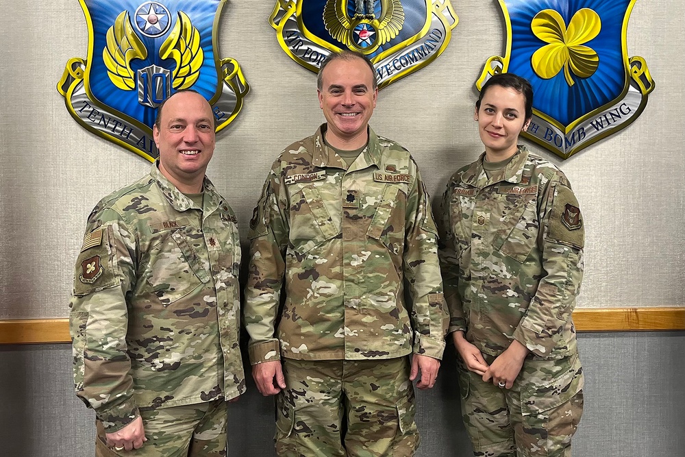 307th Bomb Wing JAG earns AFRC honor