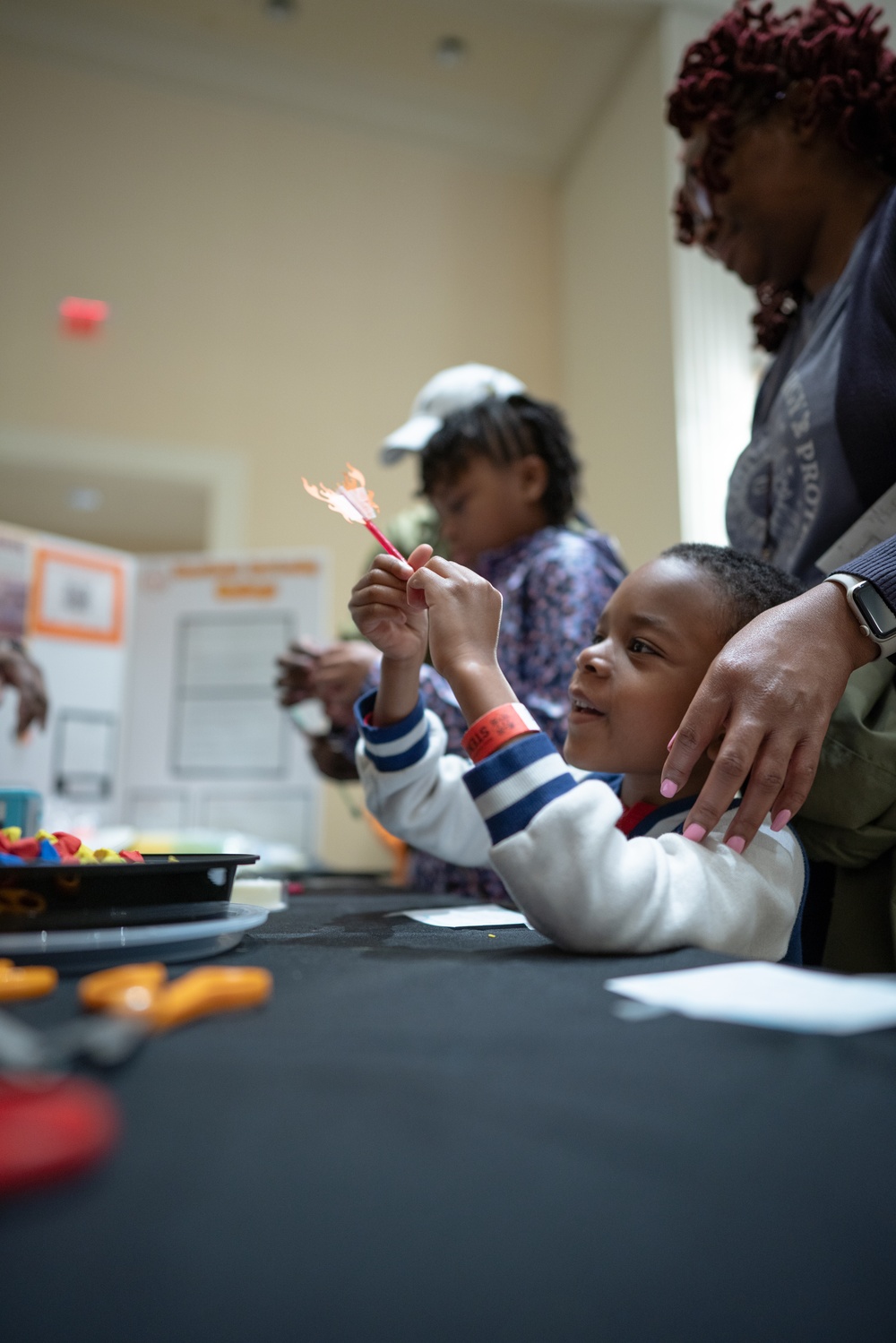 U.S. Navy’s SSP Empowers Students with STEM Learning Activities at Navy League’s Sea-Air-Space Expo