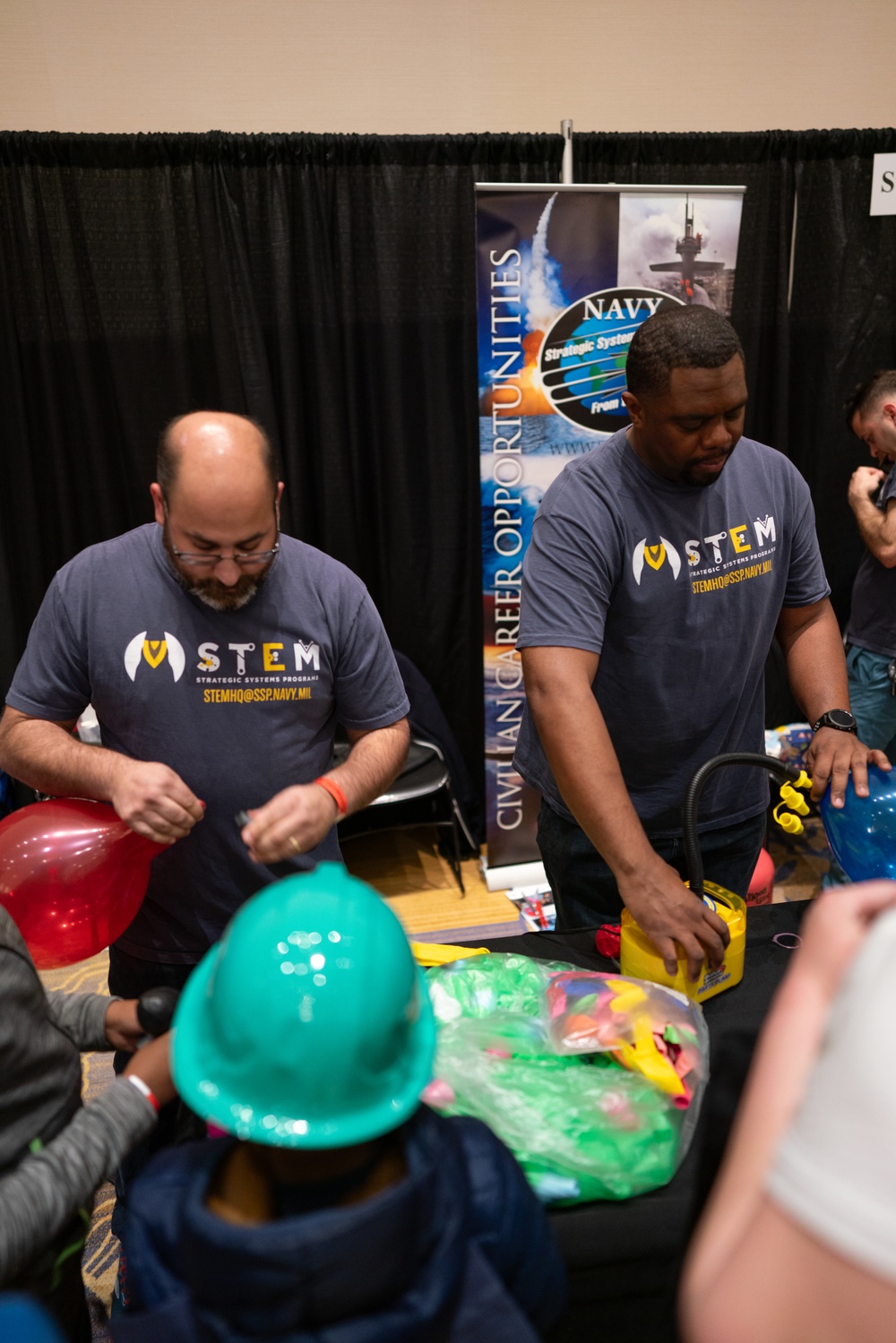 U.S. Navy’s SSP Empowers Students with STEM Learning Activities at Navy League’s Sea-Air-Space Expo
