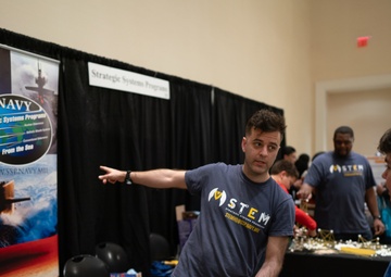 U.S. Navy’s SSP Empowers Students with STEM Learning Activities at Navy League’s Sea-Air-Space Expo
