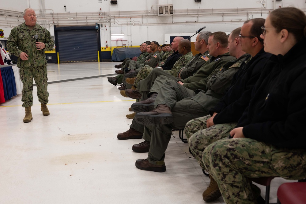 MCPON Honea Visits Strategic Communications Wing One