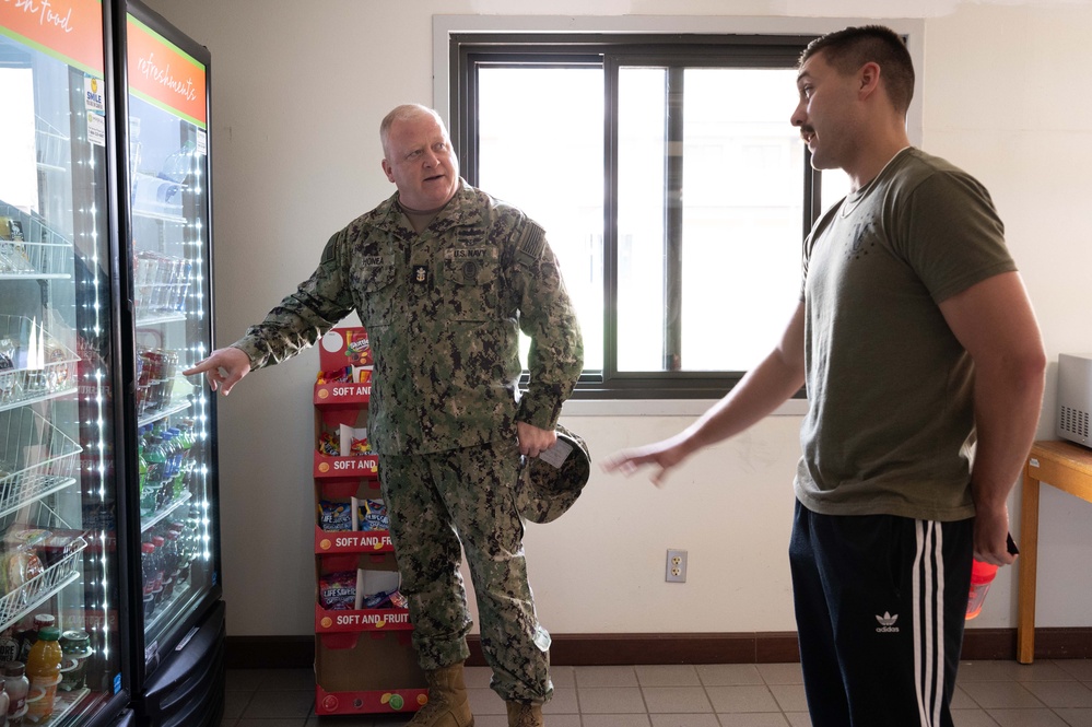 MCPON Honea Visits Strategic Communications Wing One