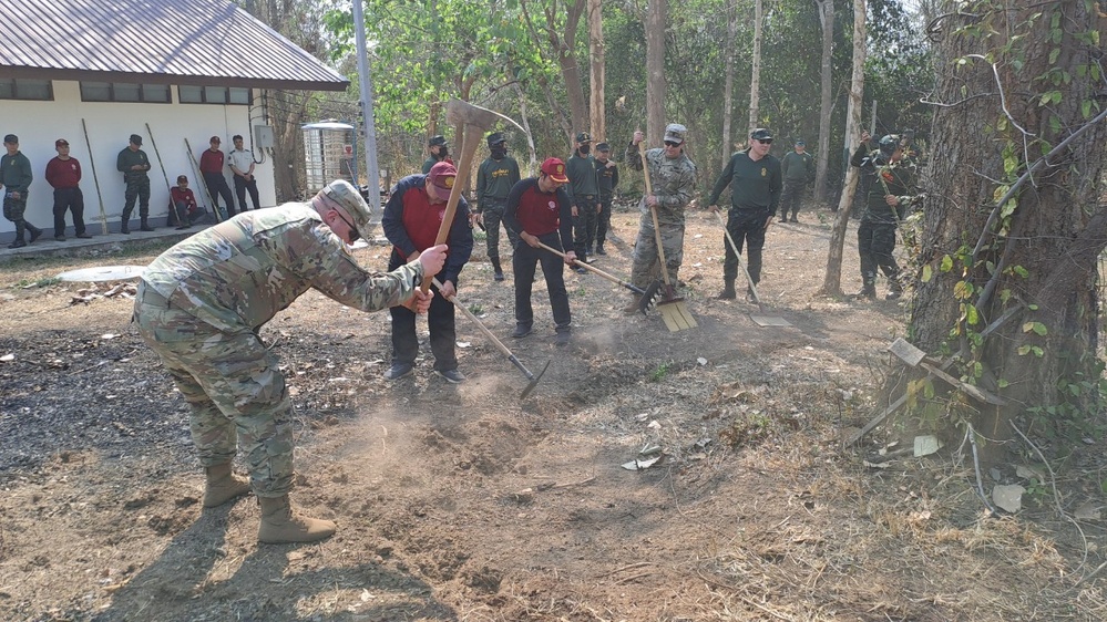 Hands-on fire training highlights Wildfire Exchange between Washington National Guard and Royal Thai Army
