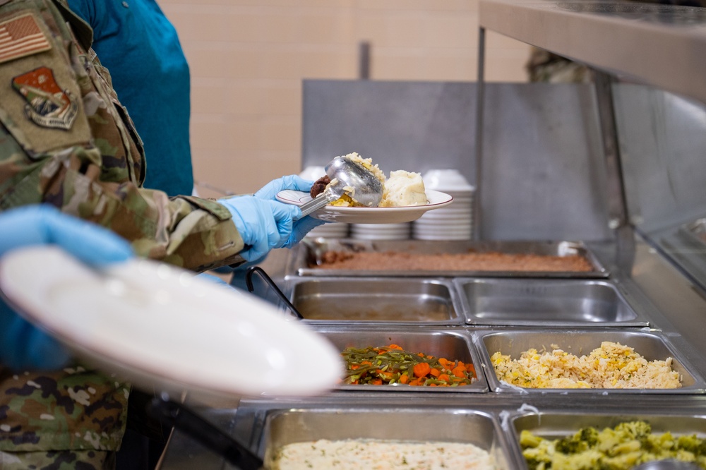 Malmstrom chefs partner with Montana Air National Guard to feed 700 Air Guardsmen