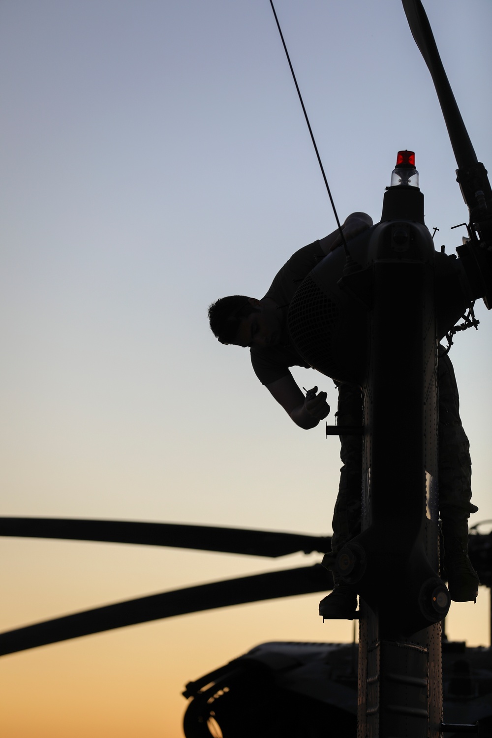 Alaska Army National Guard aviators take flight at Marine Corps Weapons Training Instructor Course