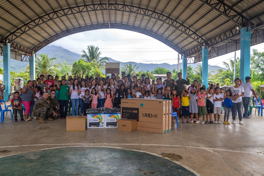 Balikatan 24: Butas na Bato Elementary School Bundle of Joy Delivery