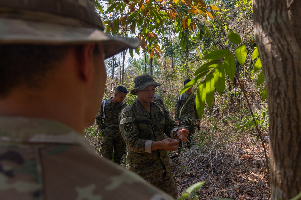 Salaknib 24 | 8th MP Brigade Conducts SMEE with Philippine Army