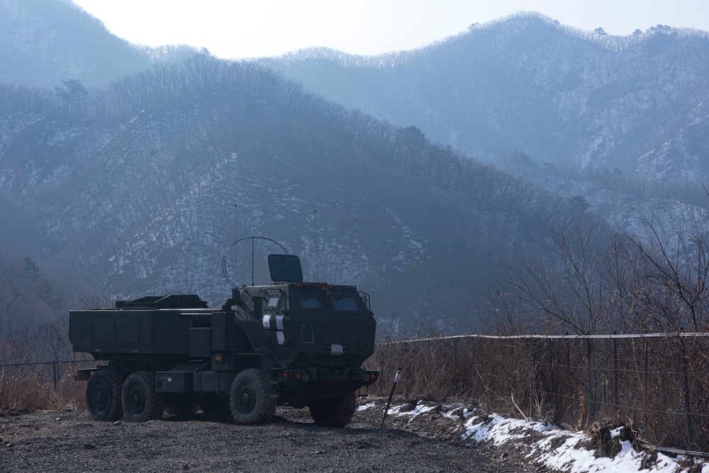 Marines with 12 MLR execute HIMARS live-fire in the Republic of Korea