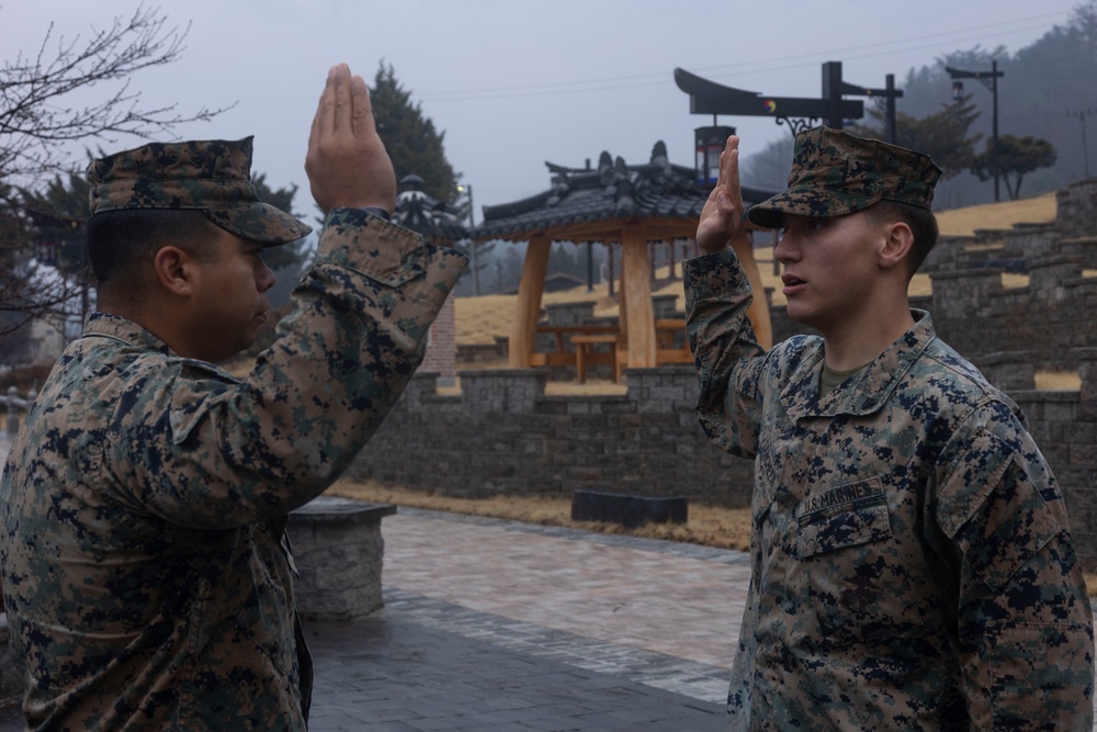 Warrior Shield: Marines with 12 MLR Reenlist during Warrior Shield