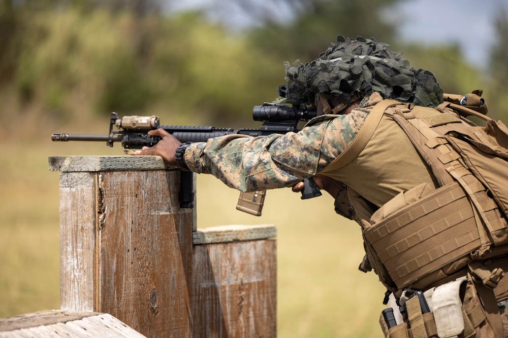 Dvids - Images - Mwss-172 Engages Targets During Field Training 