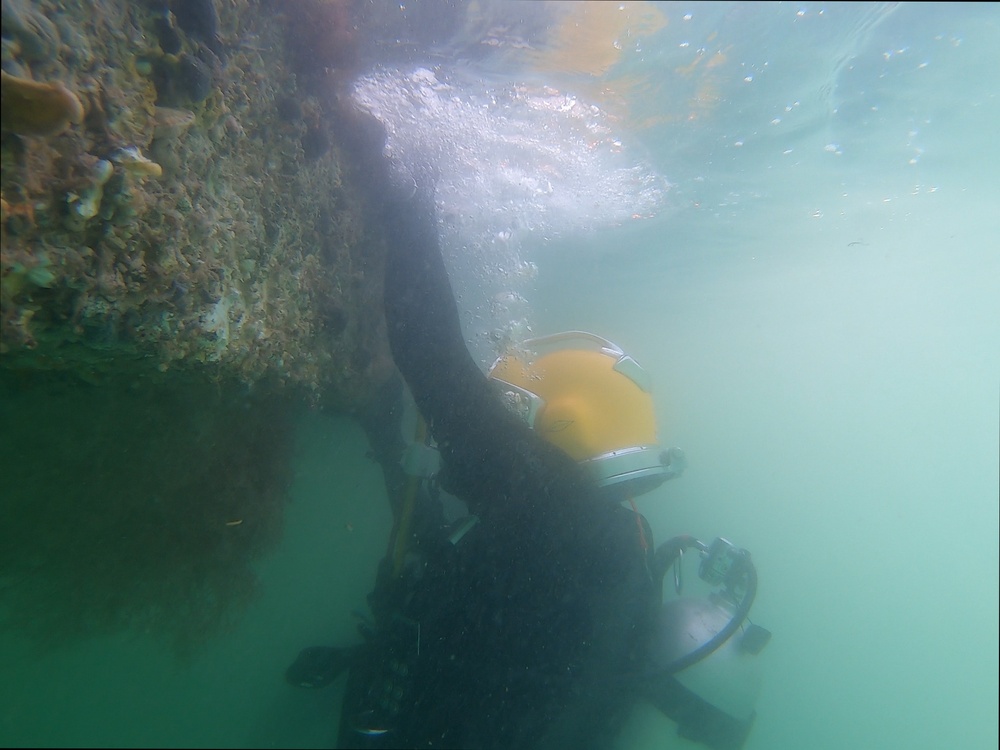 NAVCENT Task Force 56 Conducts Salvage Diving Operation Training on NSA Bahrain