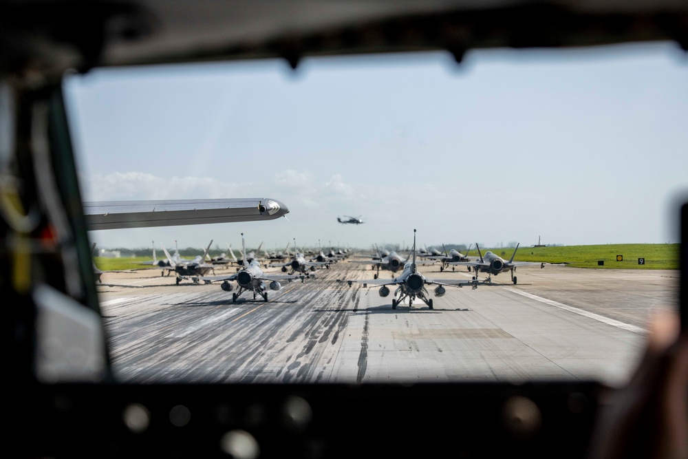 Team Kadena Showcases Overwhelming Air Power in Unique Display