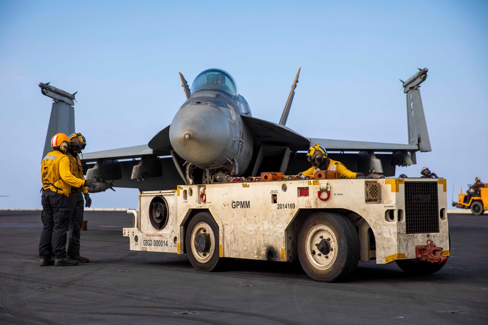 USS Dwight D. Eisenhower Conducts Flight Operations in the Red Sea