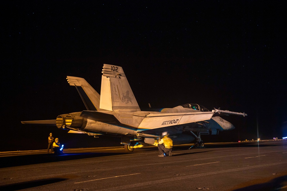 USS Dwight D. Eisenhower Conducts Flight Operations in the Red Sea