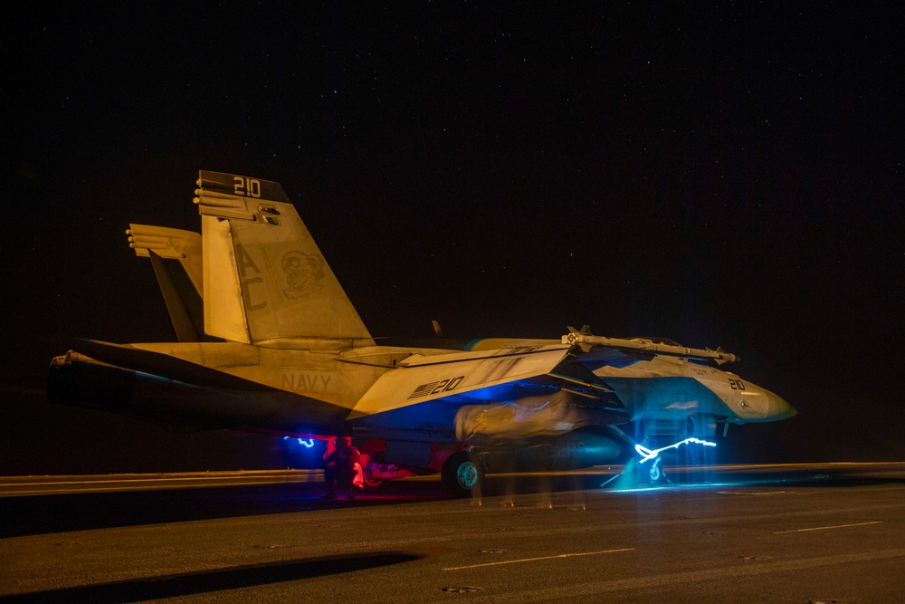 USS Dwight D. Eisenhower Conducts Flight Operations in the Red Sea