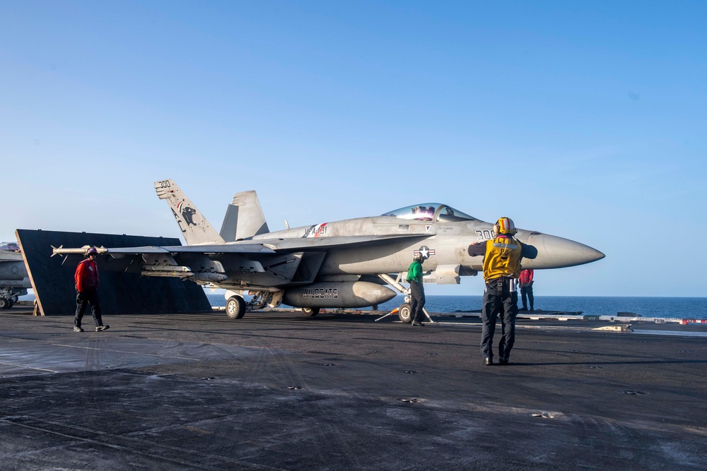 USS Dwight D. Eisenhower Conducts Flight Operations in the Red Sea