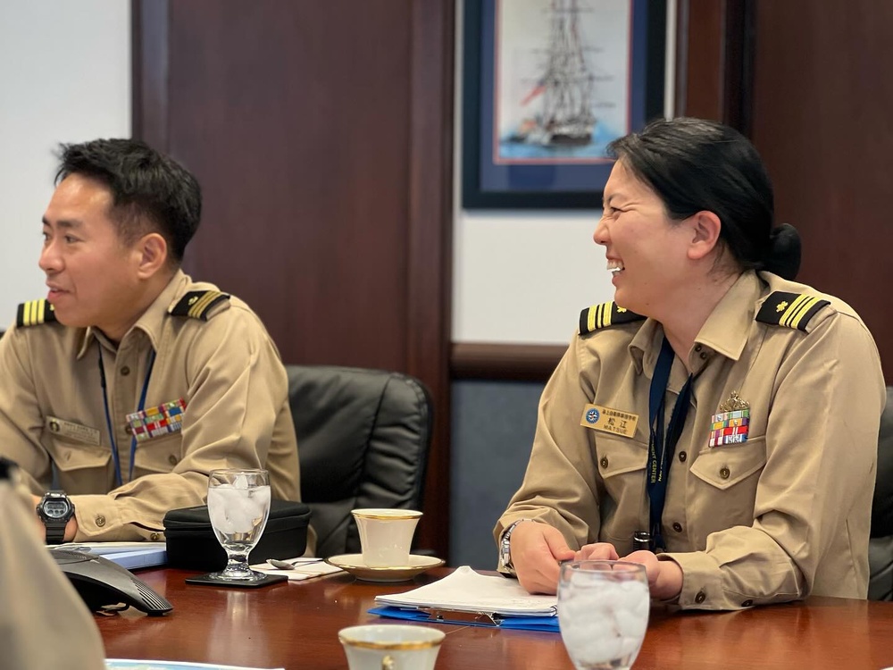 Japan Maritime Self-Defense Force, Japan Training Squadron visits Commander Navy Region Mid-Atlantic