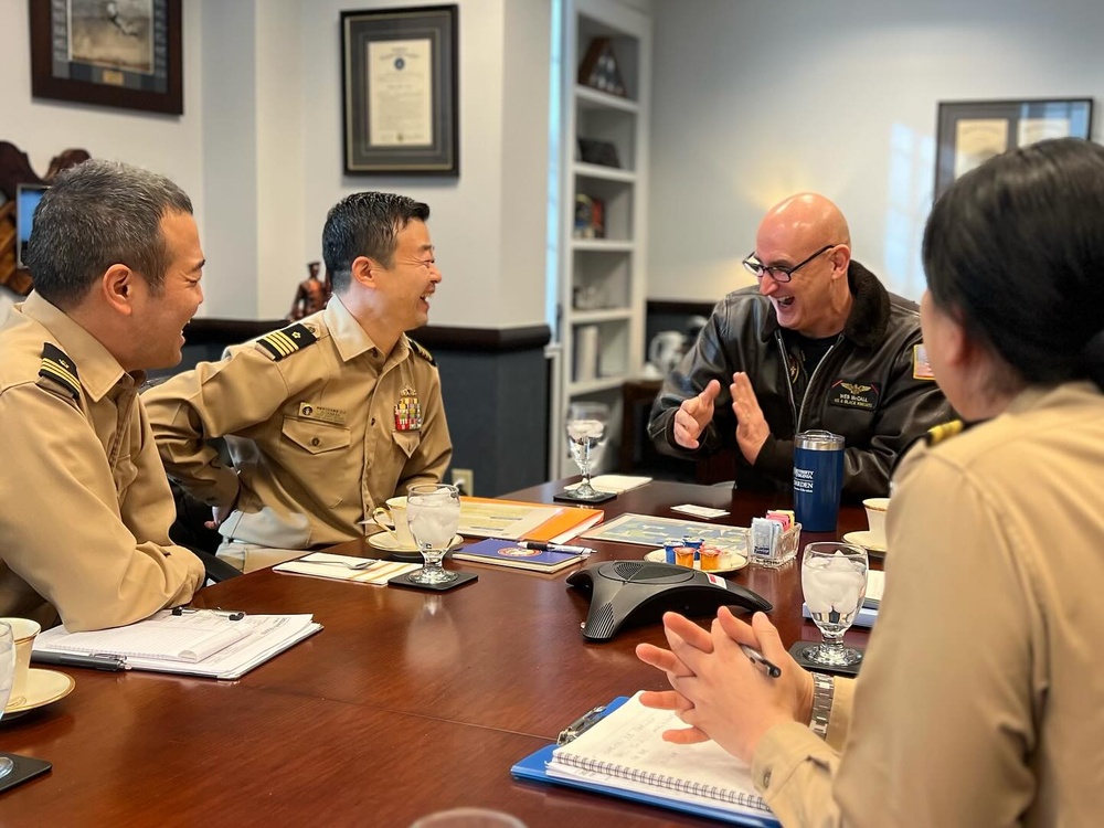 Japan Maritime Self-Defense Force, Japan Training Squadron visits Commander, Navy Region Mid-Atlantic