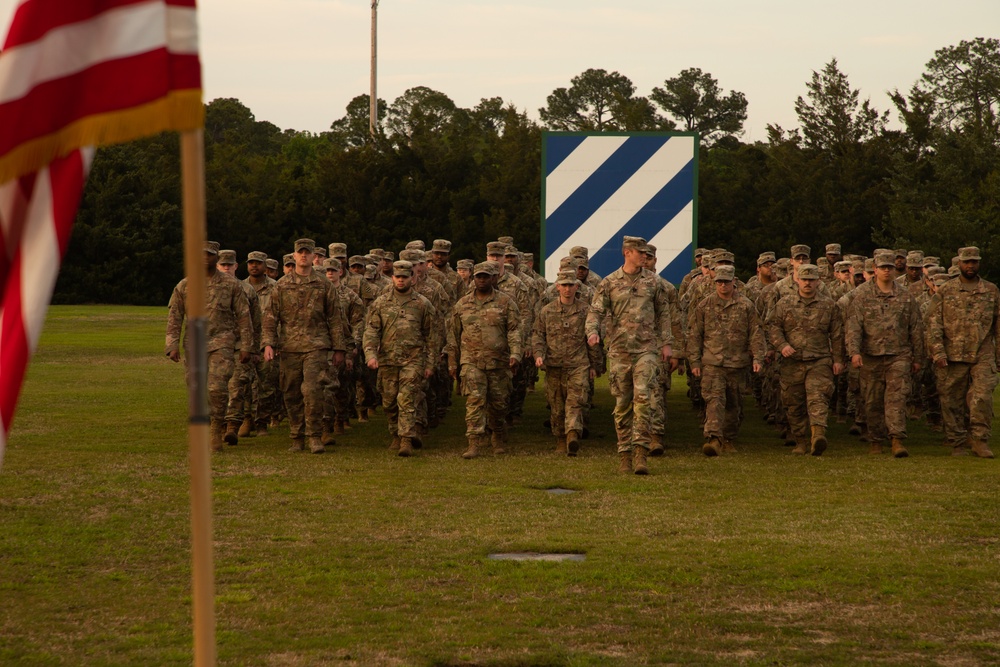 3rd Infantry Division Soldiers return from Europe