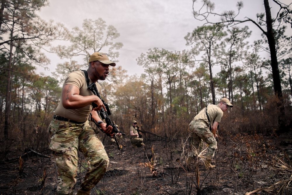 110th SF troop movement training