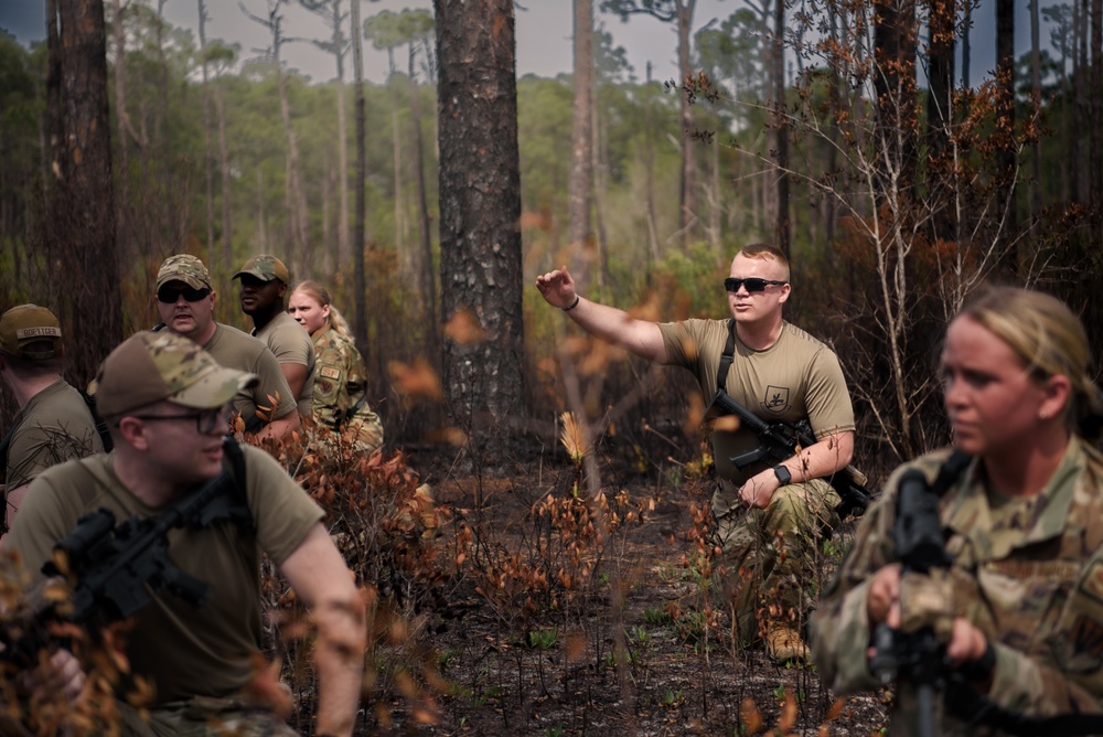 110th SF troop movement training
