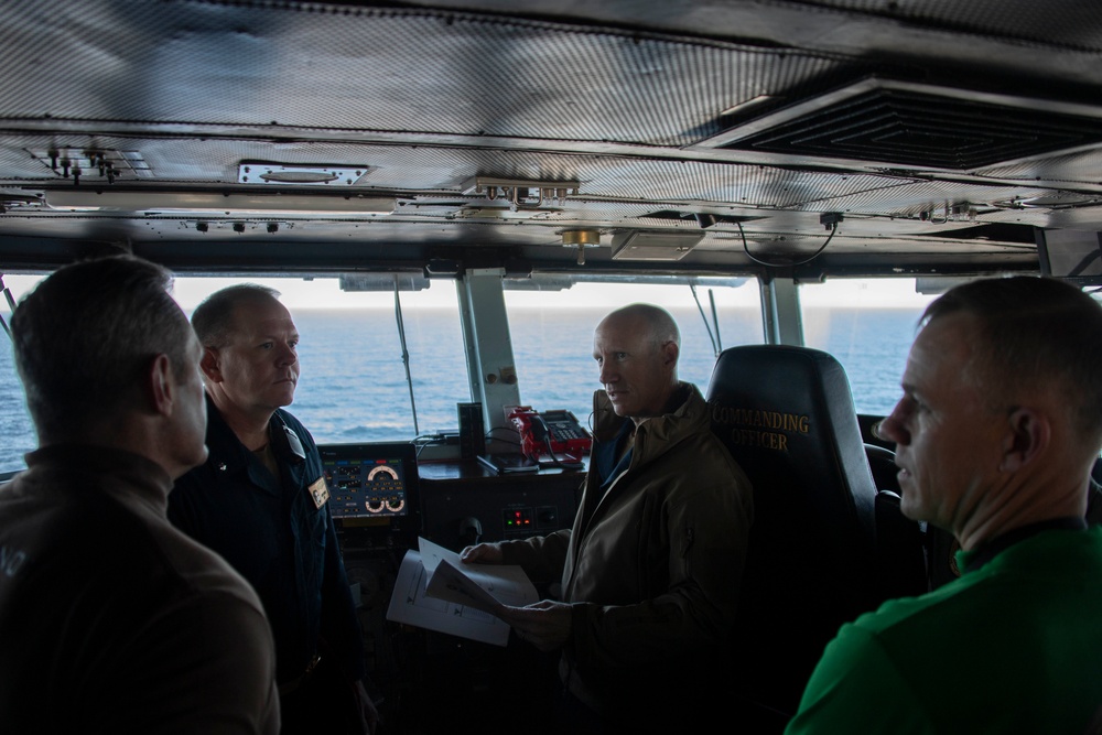 Abraham Lincoln conducts live-fire exercise