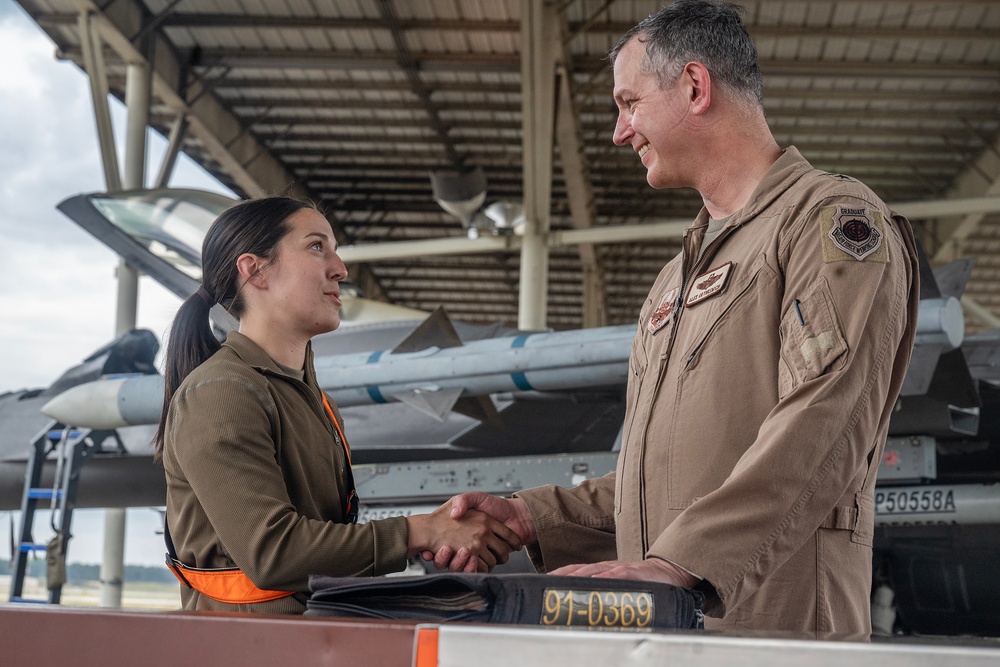 Lt. Gen. Grynkewich completes final flight as AFCENT commander