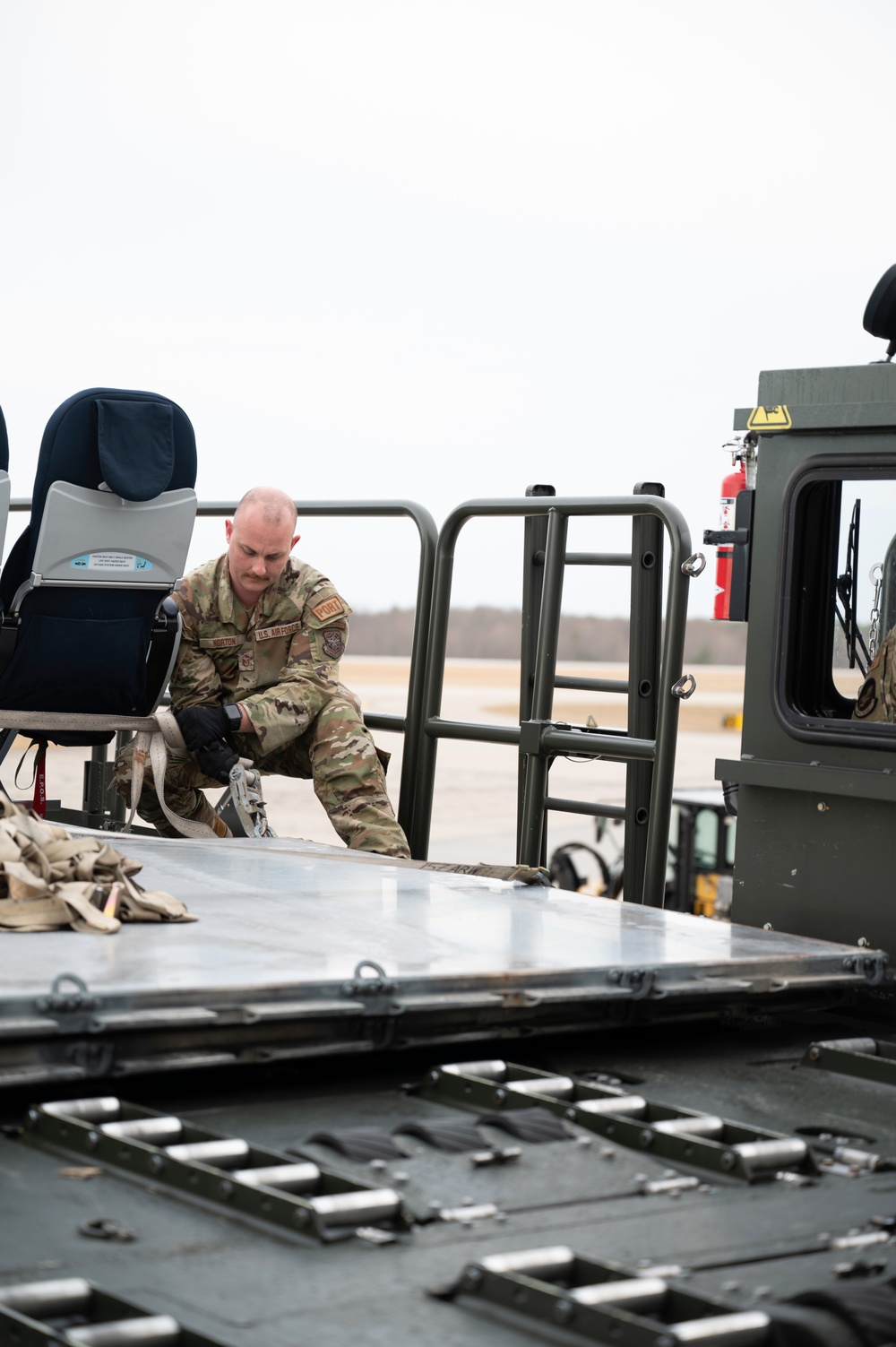 Utah and New Hampshire Airmen Conduct Familiarization Training