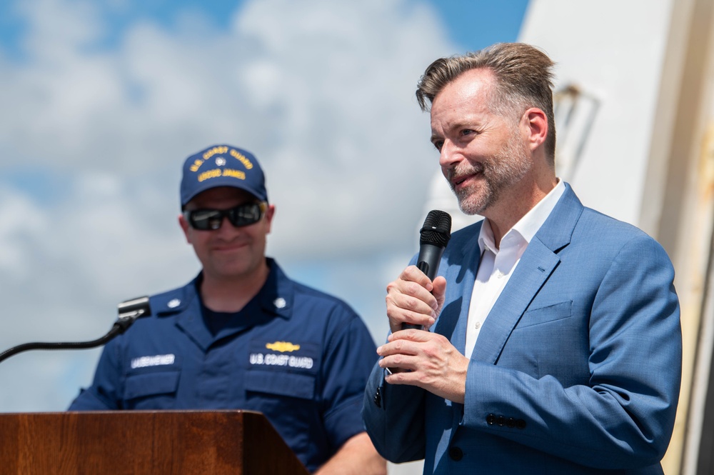 US Ambassador to Barbados and the Organization of Eastern Caribbean States visits crew of US Coast Guard Cutter James during scheduled port of call