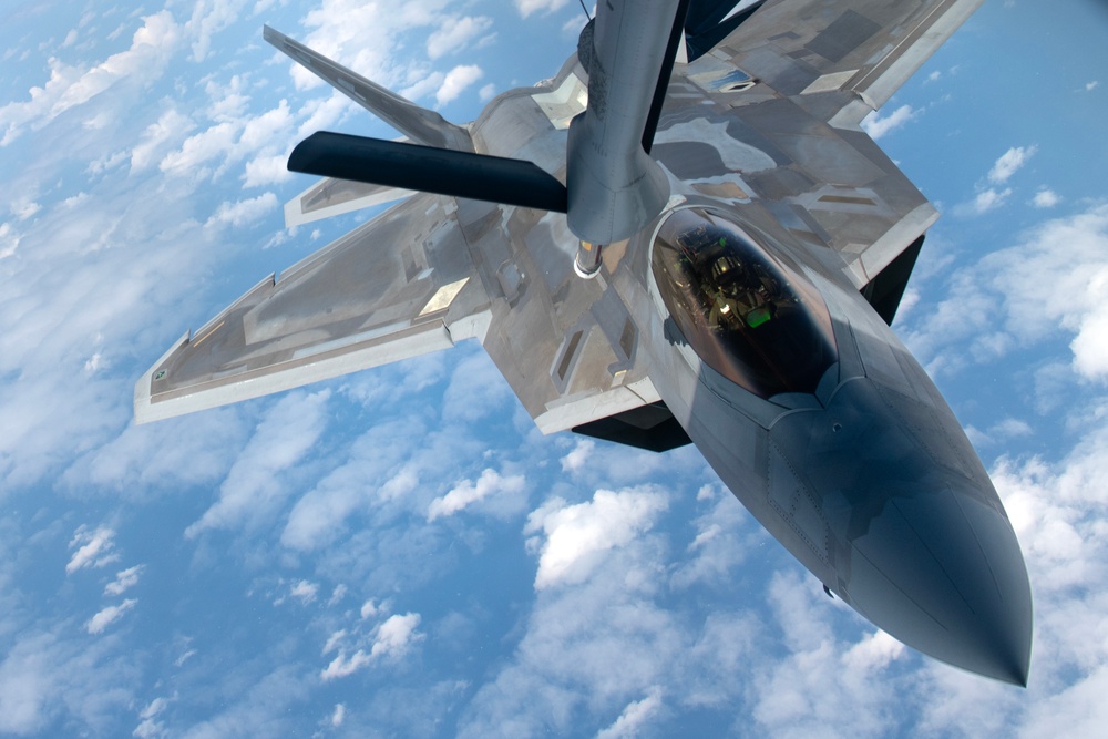 Large flying exercise over the Pacific