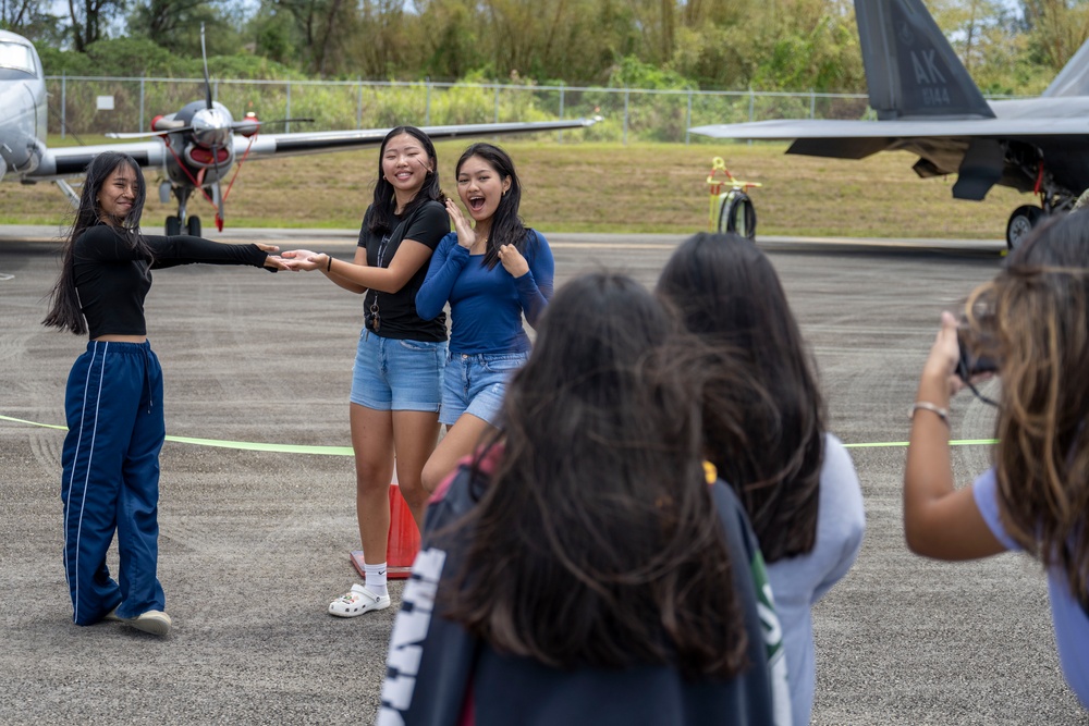 3rd AEW commander visits Tinian, meets mayor and community members