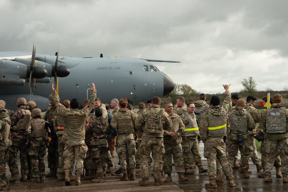 U.S. and French forces repair airfield damage during Exercise RAZORBACK