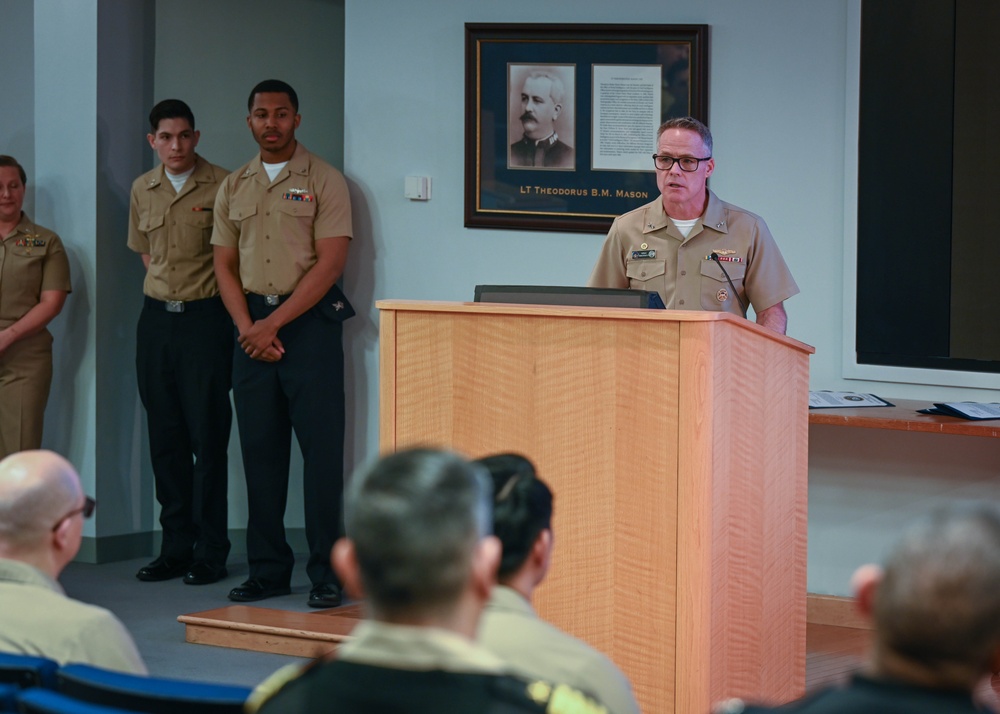 ONI Hosts Navy Reserves Change of Command