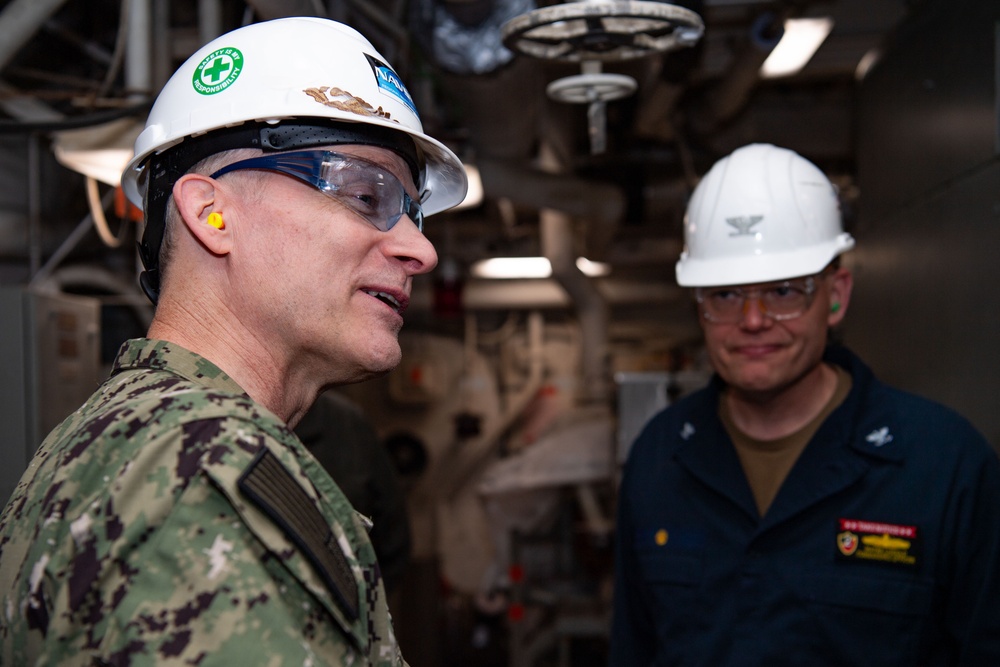 USS Essex In-Port Operations