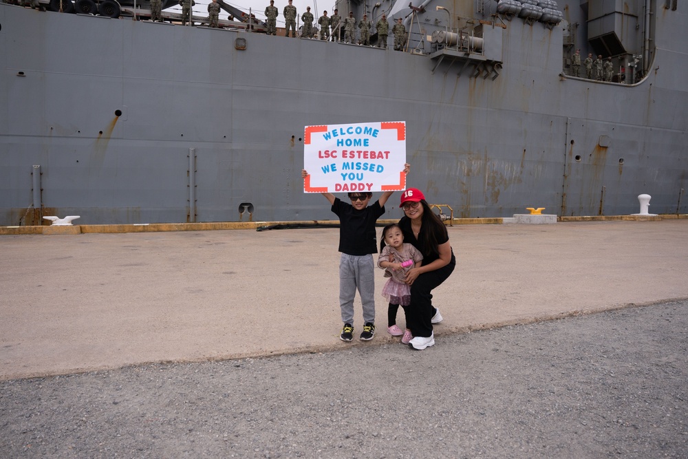 USS Gunston Hall Returns to Homeport