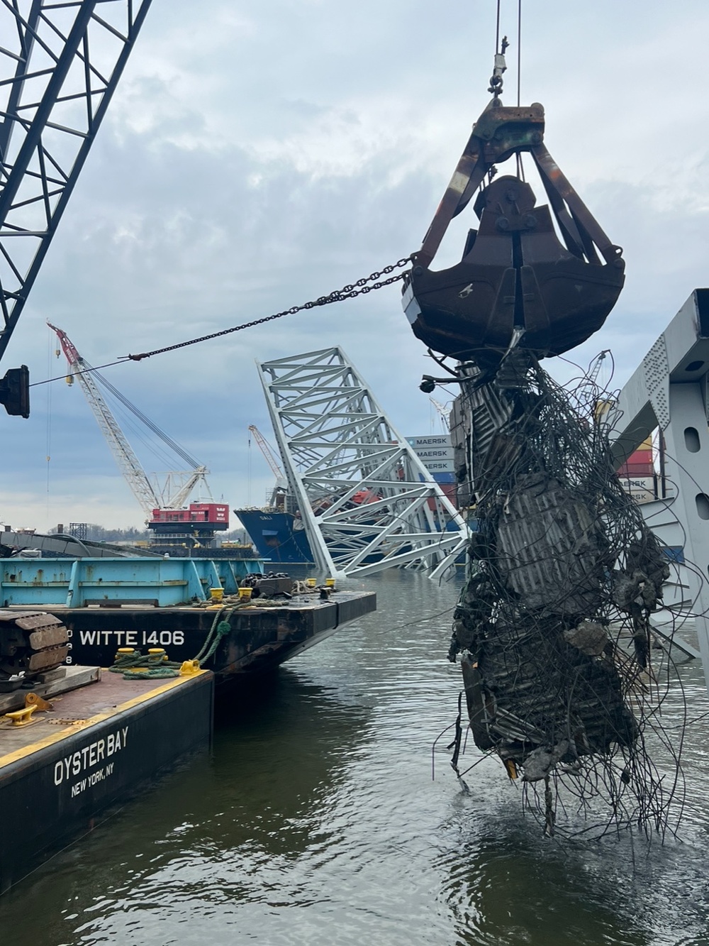 Salvors remove wreckage in wake of Francis Scott Bridge collapse