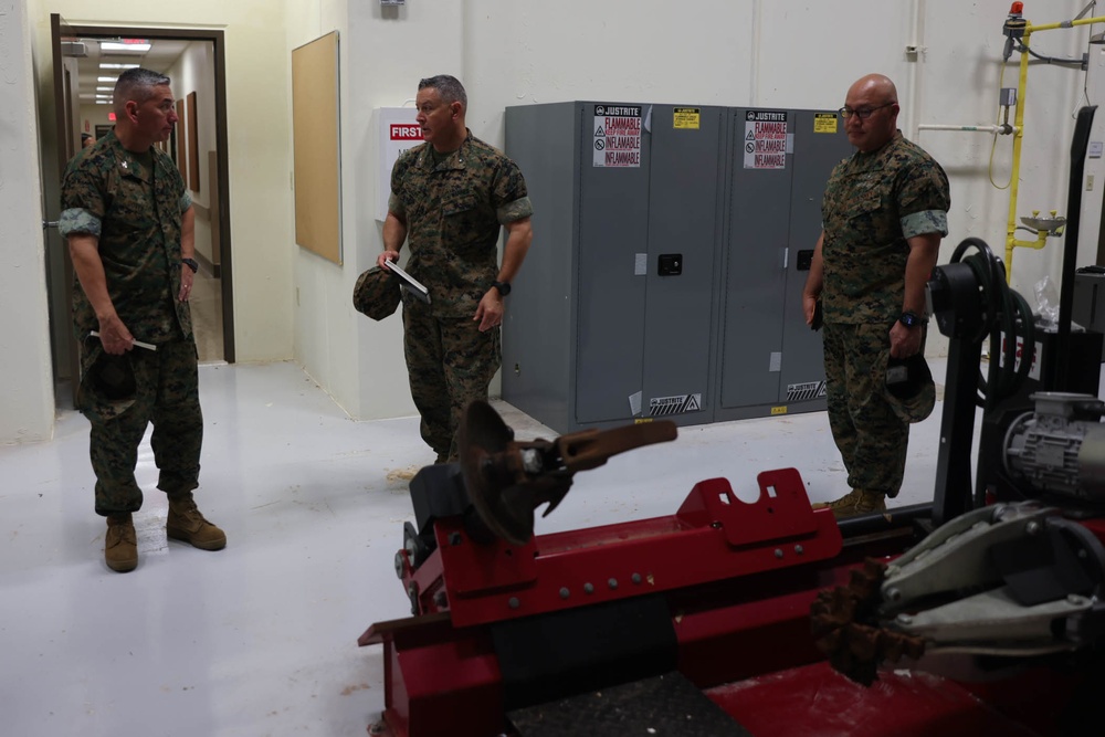 3rd MLG CG visits Marine Corps Base Camp Blaz