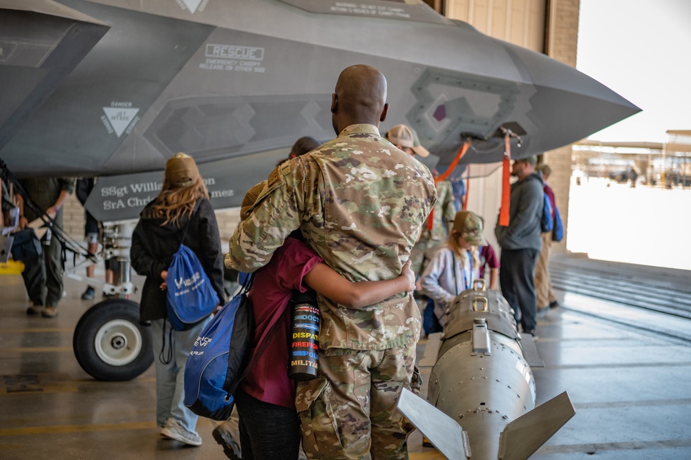 944th FW Operation Reserve Kids: ‘It’s a Family Fight’