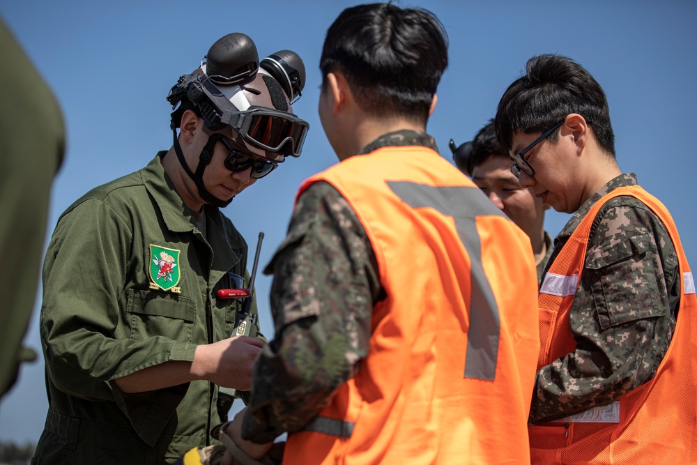 The Green Knights complete a third cross-country flight to South Korean air base