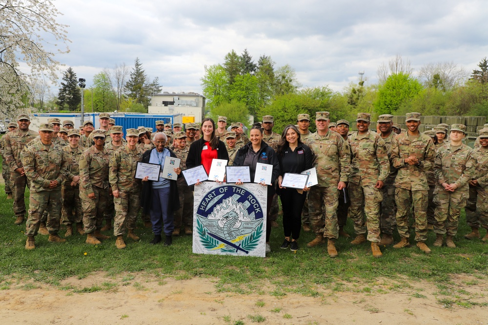 Powidz military community members recognized as honorary Dogface Soldiers